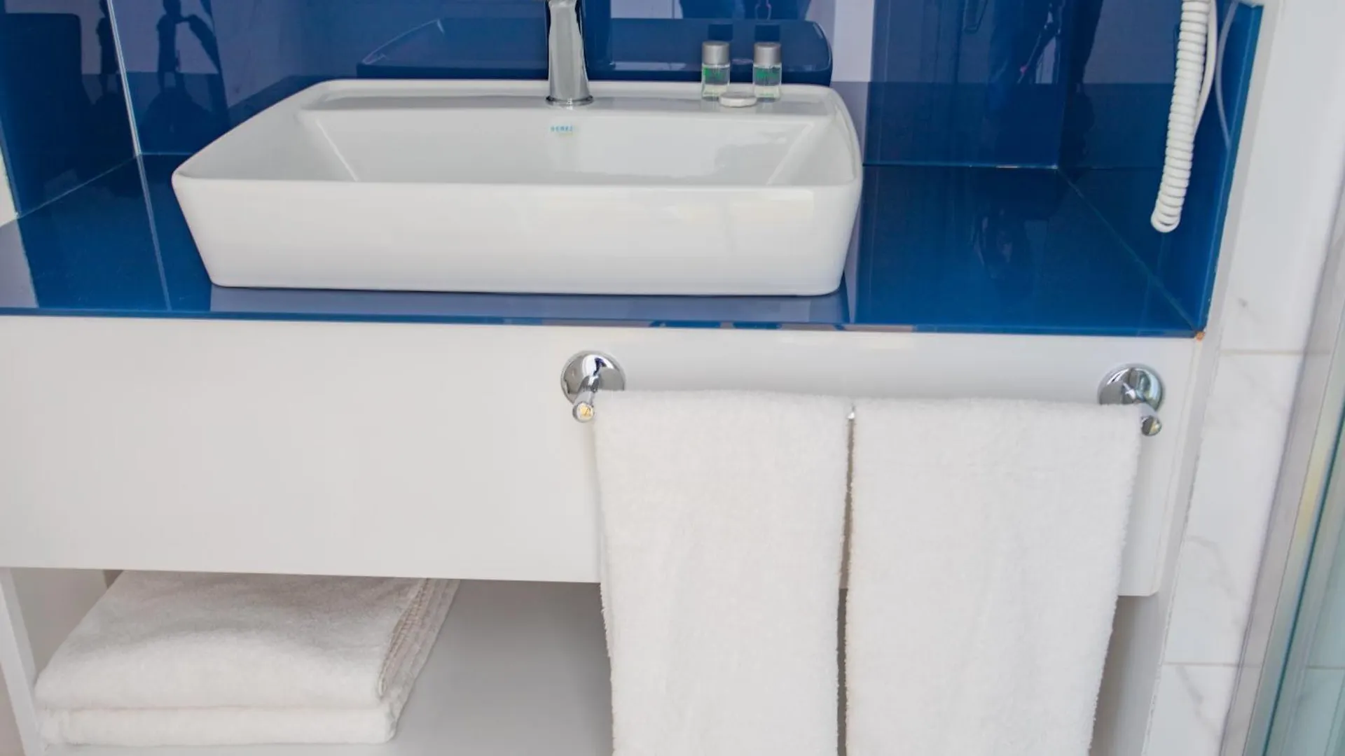 Orbi City Hotel Official D Block Batum 5*,  Gürcistan